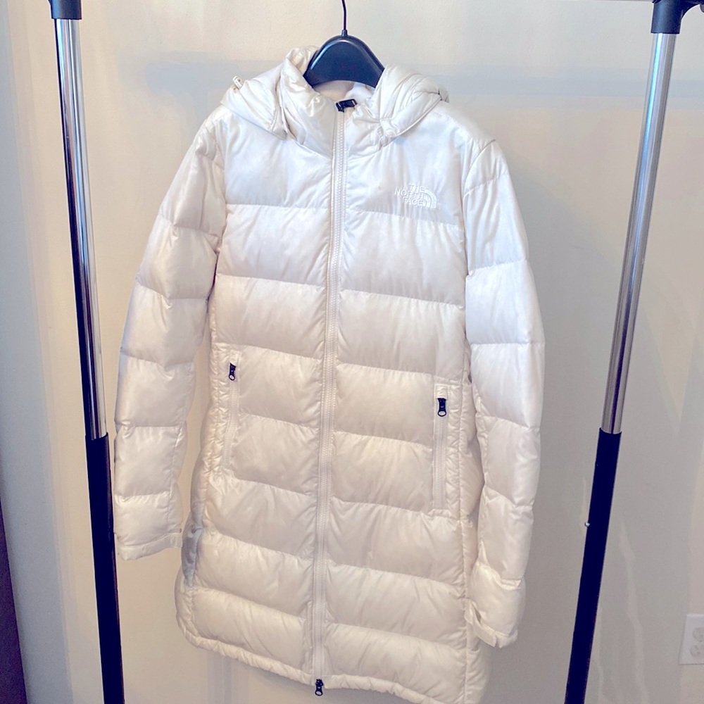 Woman’s North Face Down Jacket